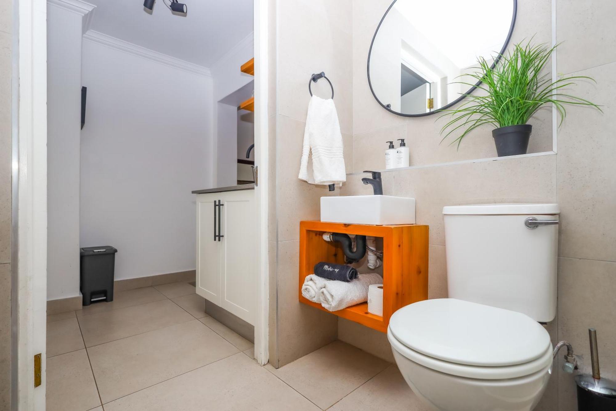 איסט לונדון The Blue Door B&B מראה חיצוני תמונה