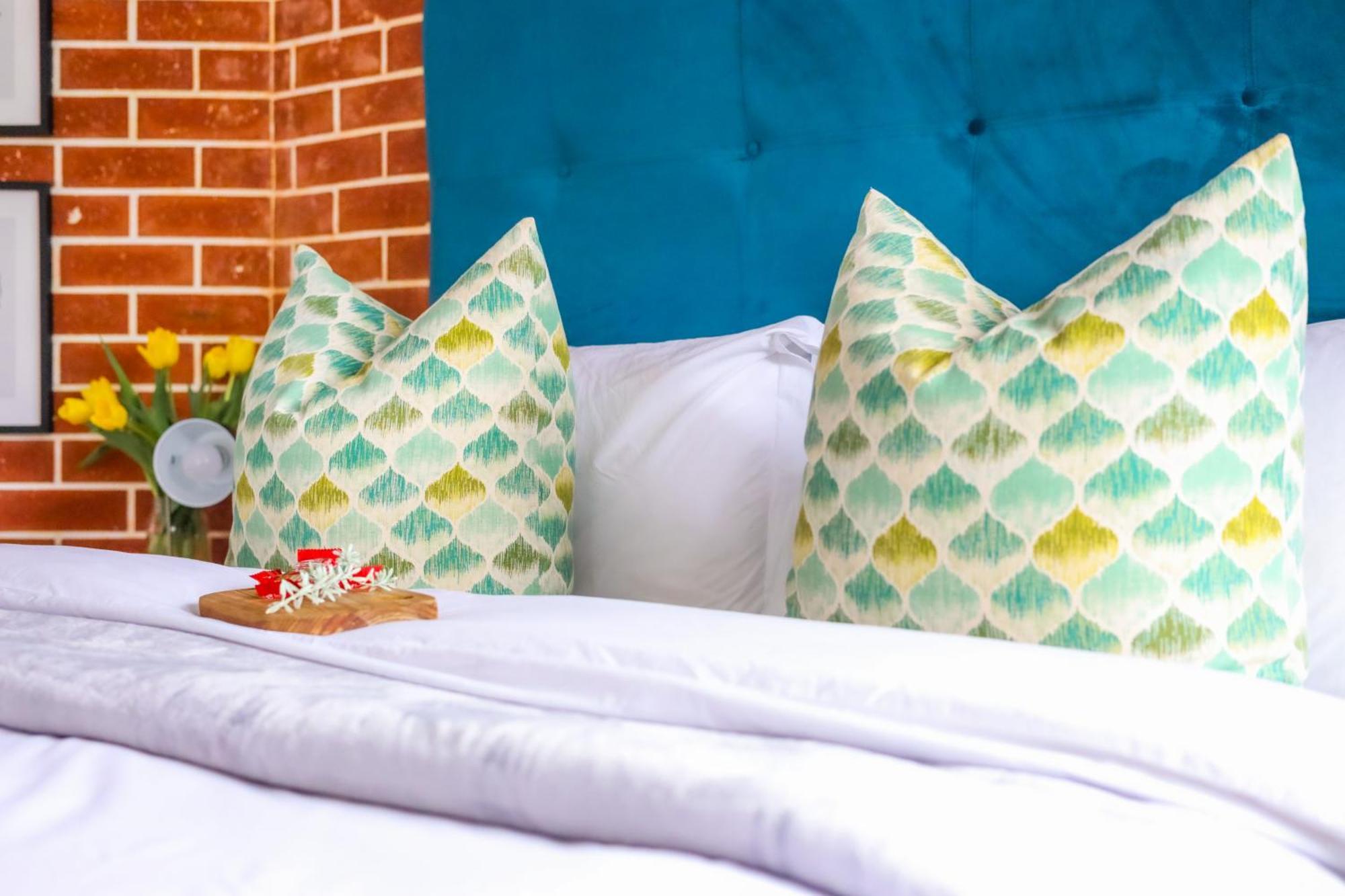 איסט לונדון The Blue Door B&B מראה חיצוני תמונה