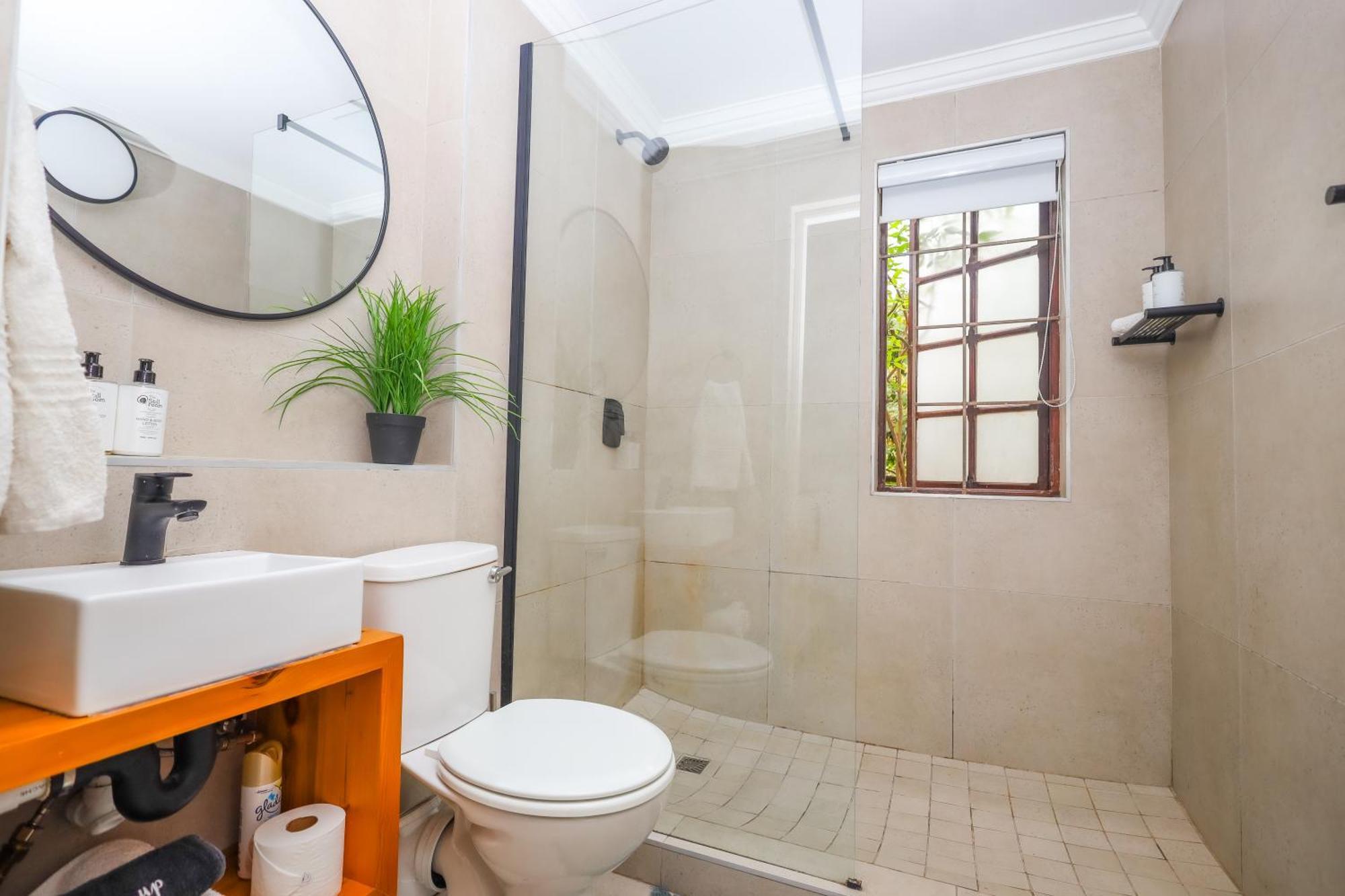 איסט לונדון The Blue Door B&B מראה חיצוני תמונה